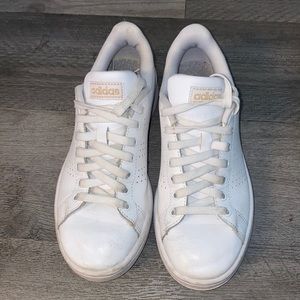 Adidas size 6 1/2 white tennis shoes with gold on heel